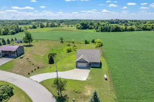 W1298 Floral Park Ln, Osceola, WI 53010 - Photo 37