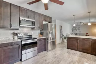 N8W27182 Jills Dr, Pewaukee, WI 53188 - Photo 13