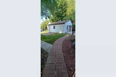 1416  Pennsylvania Ave, Sheboygan, WI 53081 - Photo 3