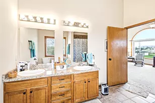 730 Cherokee Path, Lake Mills, WI 53551 - Photo 23