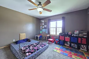 9729 W Prairie Grass Way, Franklin, WI 53132 - Photo 35