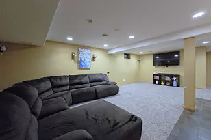 9729 W Prairie Grass Way, Franklin, WI 53132 - Photo 59