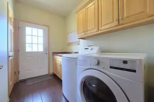 9729 W Prairie Grass Way, Franklin, WI 53132 - Photo 65