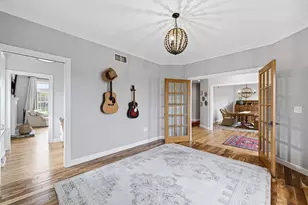 W223N3589 Ridgeside Ct, Pewaukee, WI 53072 - Photo 9