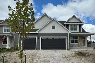 1031 Waterstone Ct, Pewaukee, WI 53072 - Photo 1