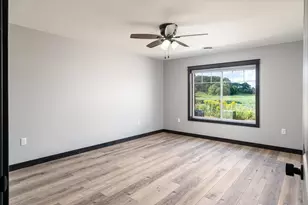 S4698 Erickson Ln, Jefferson, WI 54665 - Photo 7