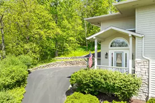 1066 Edinborough Ct, Geneva, WI 53147 - Photo 103