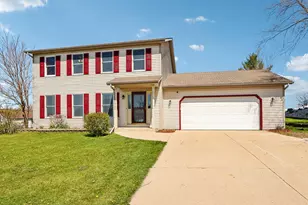 1412 Stoneridge Dr, Watertown, WI 53098 - Photo 1