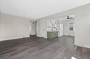 1304 Graceland Ave, Racine, WI 53403 - Photo 9