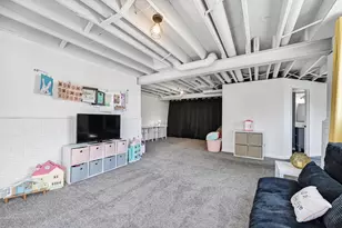 1100 Dana Ln, Waukesha, WI 53189 - Photo 29