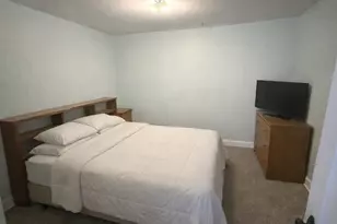 2041 N 13th St, Sheboygan, WI 53081 - Photo 3