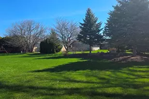 118 Columbine Ln, Sheboygan Falls, WI 53085 - Photo 51