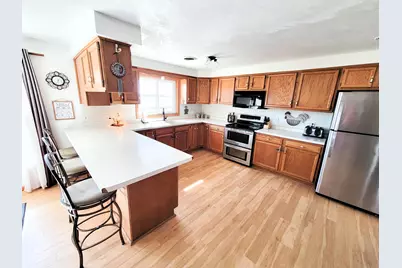14612  Slager Rd, Franklin, WI 54230 - Photo 3