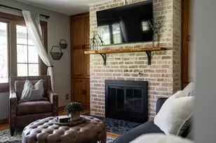 7119 W Freistadt Rd, Mequon, WI 53092 - Photo 7