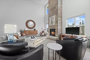 3105 Mendota Ct, Summit, WI 53066 - Photo 9