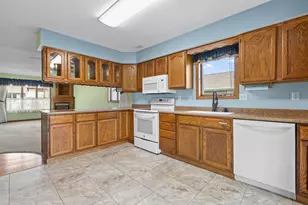 1008 Whispering Winds Pl, Onalaska, WI 54650 - Photo 7