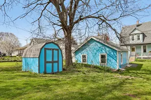 8425 W Lapham St, West Allis, WI 53214 - Photo 41