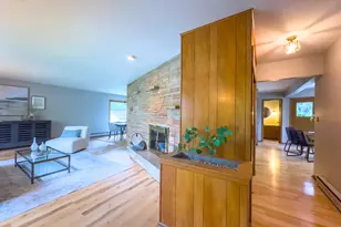 10731 W Keefe Ave, Wauwatosa, WI 53222 - Photo 3