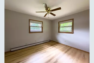 10731 W Keefe Ave, Wauwatosa, WI 53222 - Photo 21