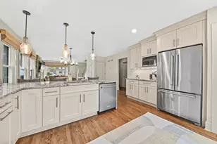 4954 N Diversey Blvd, Whitefish Bay, WI 53217 - Photo 13