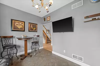 12355 W Whitaker Ave, Greenfield, WI 53228 - Photo 7