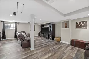 12355 W Whitaker Ave, Greenfield, WI 53228 - Photo 49