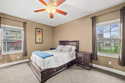 12355 W Whitaker Ave, Greenfield, WI 53228 - Photo 27