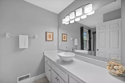 12355 W Whitaker Ave, Greenfield, WI 53228 - Photo 41