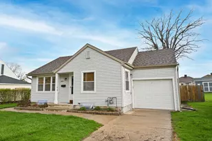 2627 S 75th St, West Allis, WI 53219 - Photo 3