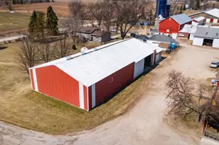 8223 Middle Rd, Wilson, WI 53070 - Photo 23