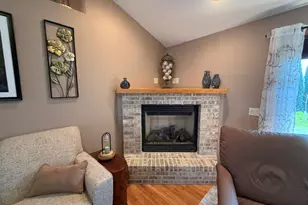 204 Wollet Dr, Fort Atkinson, WI 53538 - Photo 3