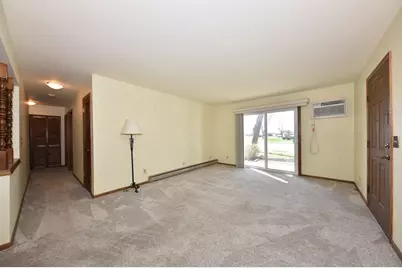 1300 E Decorah Rd #2, West Bend, WI 53095 - Photo 7