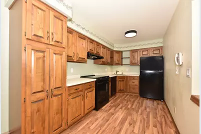 1300 E Decorah Rd #2, West Bend, WI 53095 - Photo 13