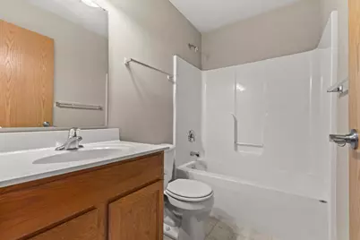 226  Reeds Dr, West Bend, WI 53095 - Photo 21