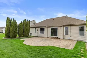 226 Reeds Dr, West Bend, WI 53095 - Photo 25
