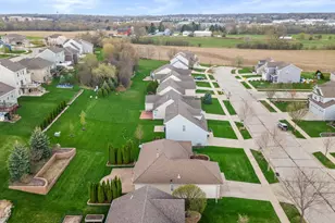 226 Reeds Dr, West Bend, WI 53095 - Photo 31