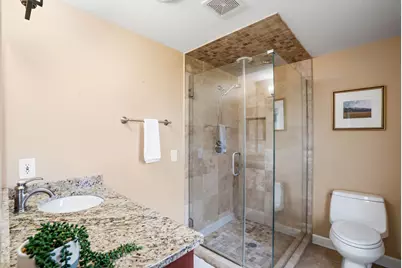340 W Indian Creek Ct, Fox Point, WI 53217 - Photo 25