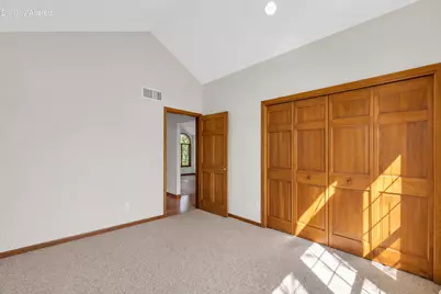 3907 S 108th St, Racine, WI 53126 - Photo 39
