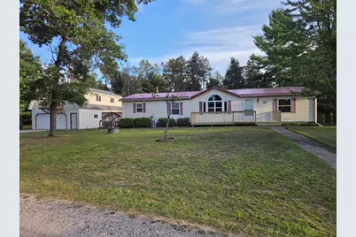 N10268  Hummingbird Ln, Stephenson, WI 54114 - Photo 1