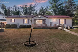 N10268 Hummingbird Ln, Stephenson, WI 54104 - Photo 3