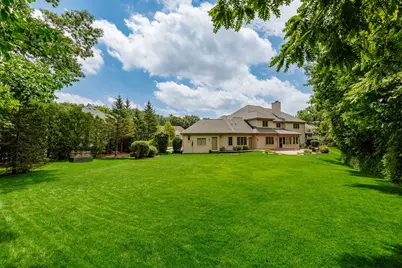 5925 S Conservancy Dr, New Berlin, WI 53151 - Photo 27