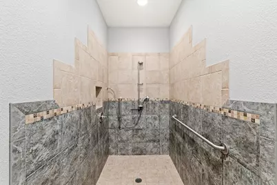 5925 S Conservancy Dr, New Berlin, WI 53151 - Photo 33