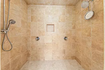 5925 S Conservancy Dr, New Berlin, WI 53151 - Photo 15