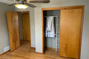 522 Burlington Ave, Twin Lakes, WI 53181 - Photo 9