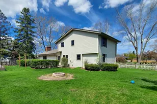 15415 W Fenway Dr, New Berlin, WI 53151 - Photo 11