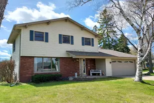 15415 W Fenway Dr, New Berlin, WI 53151 - Photo 31