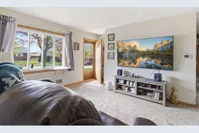 3350 E Whittaker Ave, Cudahy, WI 53110 - Photo 5