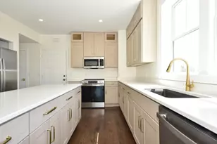 104 E Prospect St, Port Washington, WI 53074 - Photo 9