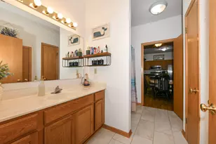 2409 Fox River Pkwy, Waukesha, WI 53189 - Photo 17