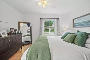 4864 N Mohawk Ave, Glendale, WI 53217 - Photo 27